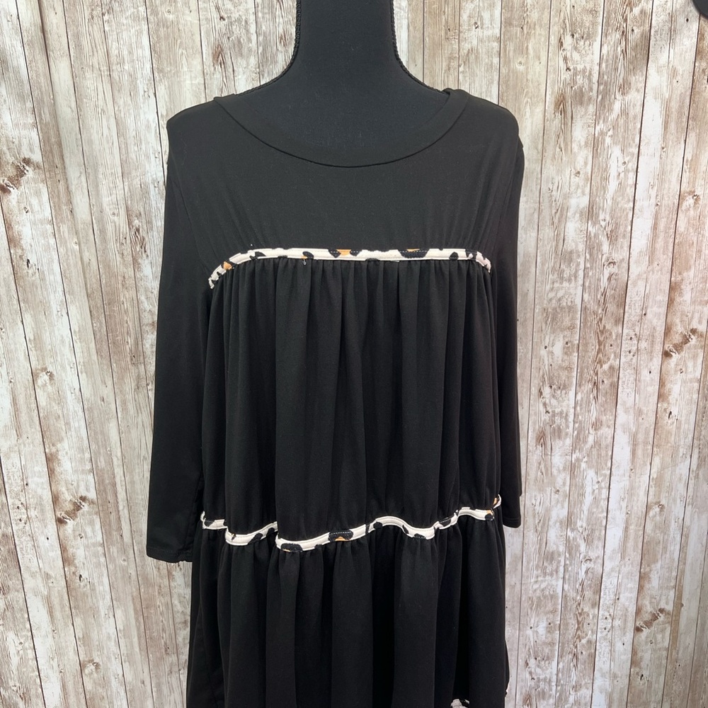 Entro Black Tunic with Animal Print Details‎